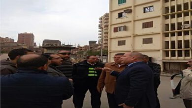 نائب محافظ القاهرة يطالب بسرعة الانتهاء من مشروع الصرف الصح
