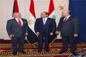 السيسي يتوجه لعمان للمشاركة بثالث قمة بين مصر والأردن والعراق