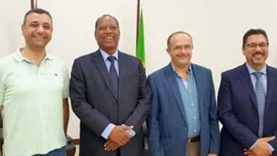 نائب رئيس «المقاولون العرب» يلتقي وزير الخارجية التنزاني لمتابعة أعمال إنشاء سد جوليوس نيريري