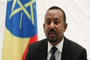 آبي أحمد يطالب مواطنيه بالتضحية لإنقاذ إثيوبيا لاننا «نمر بوقت عصيب»