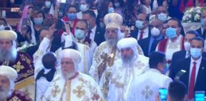 اليوم ..البابا تواضروس الثانى يترأس قداس عيد القيامة المجيد