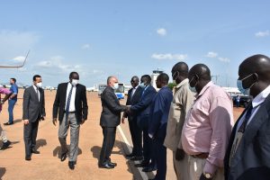 وزير الري يصل الى جوبا فى مستهل زيارة رسمية لدولة جنوب السودان