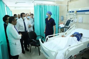 وزير الصحة يتفقد مستشفى الايمان العام باسيوط ويوجه بتجديد الأسرة