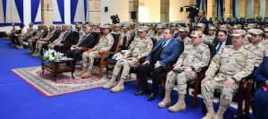 الأكاديمية العسكرية المصرية تحتفل بتخرج دورات جديدة من المتدربين التابعين لوزارة النقل بعد إتمام دورتهم التدريبية بالكلية الحربية