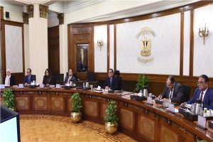 رئيس الوزراء يتابع جهود تحويل مصر لمركز لوجيستي عالمي