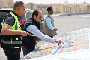 الرئيس السيسي يتفقد عدداً من مشروعات المحاور والطرق بمحافظة الجيزة