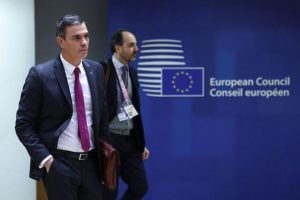 مجلس الاتحاد الأوروبي يوافق على اقتراح إسباني لعقد مؤتمر للسلام في الشرق الأوسط