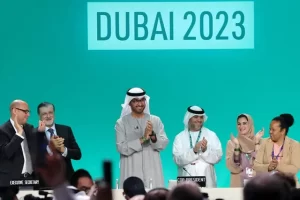 مصر تشيد بنجاح دولة الإمارات في تنظيم الدورة ٢٨ لمؤتمر المناخ وترحب بنتائجه