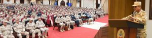 وزير الدفاع والإنتاج الحربي يلتقي بعدد من قادة وضباط القوات المسلحة