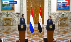 الرئيس السيسي خلال مؤتمر رئيس وزراء هولندا  وقف إطلاق النار في غزة شرط أساسي لاحتواء الكارثة الإنسانية