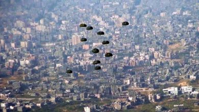 المتحدث العسكرى :بالفيديو والصور.. مصر تواصل الإسقاط الجوي اليومي للمساعدات على شمال غزة